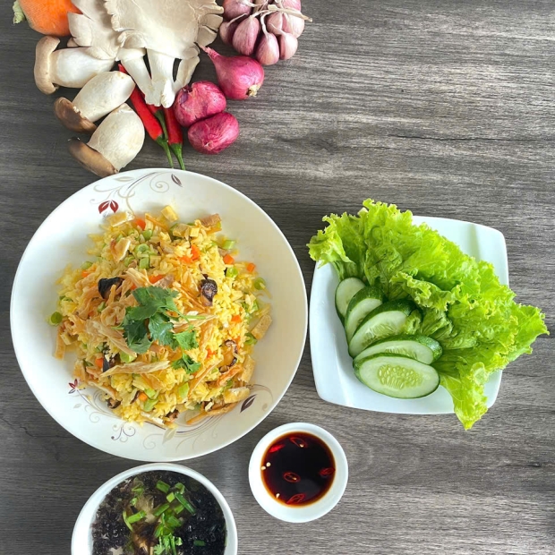 Cơm Chiên Dương Châu