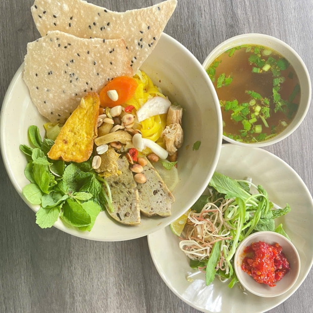 Mì Quảng Trộn Khô