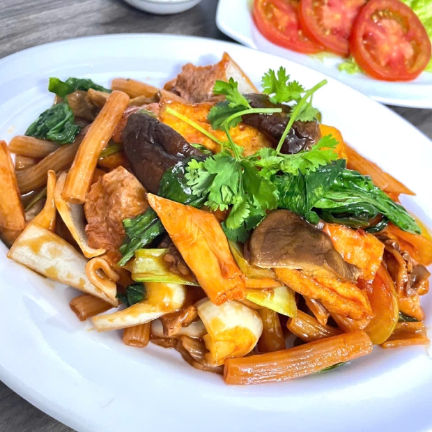 Nui Xào Thập Cẩm